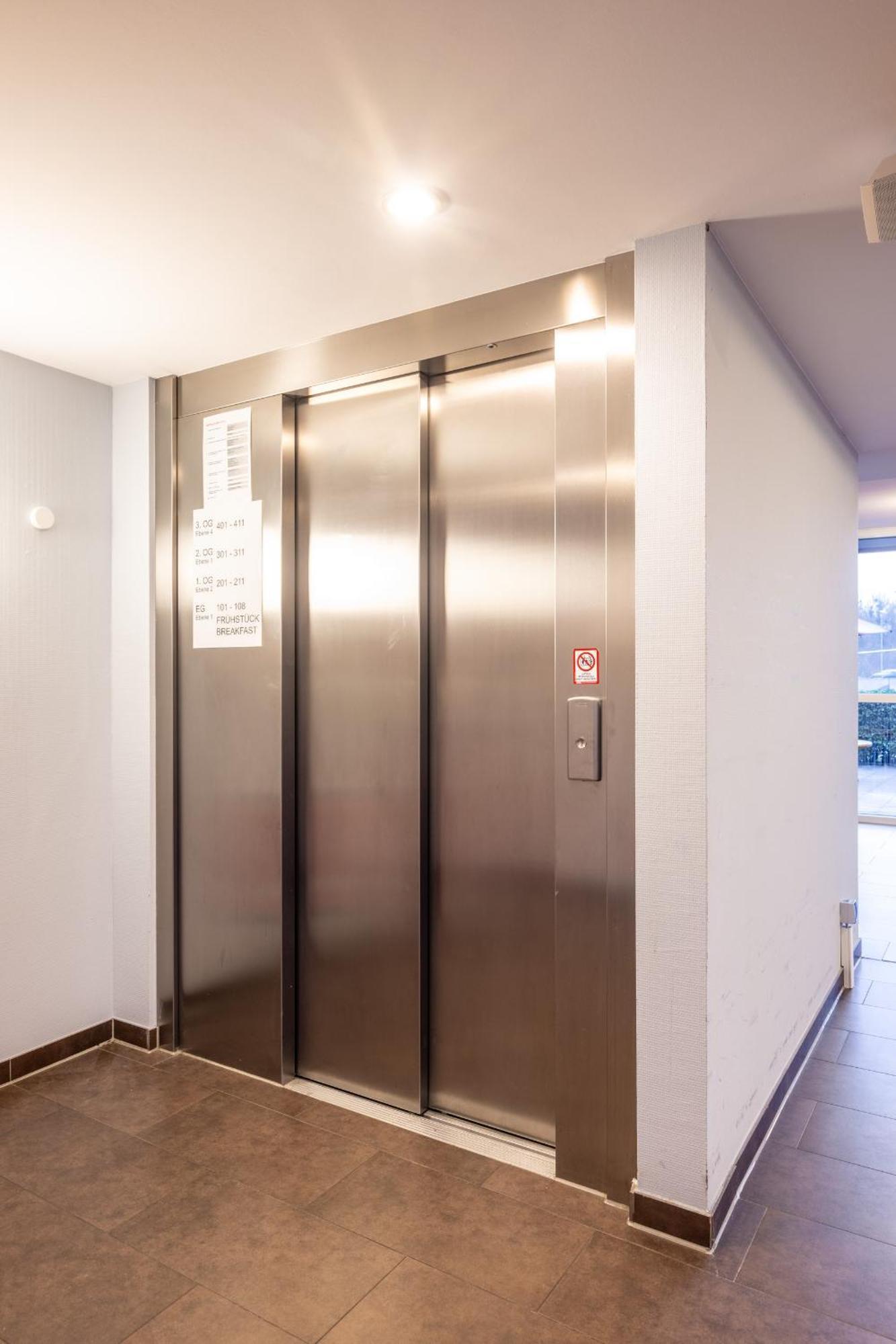 Hotel Rhynern Nord ハム エクステリア 写真