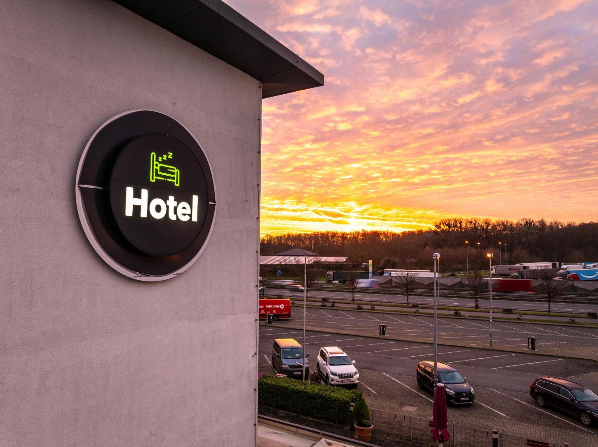 Hotel Rhynern Nord ハム エクステリア 写真